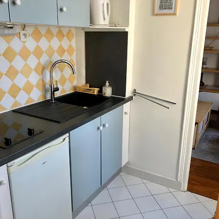 Calme Xxeme Apartament Paryż