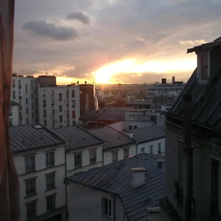 Calme Xxeme Apartament